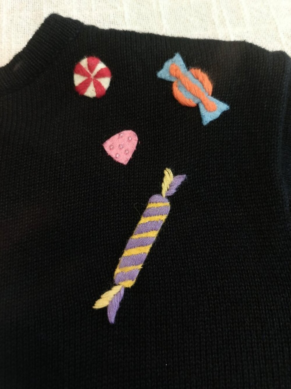 Vintage Talbots Hand Knit Christmas Holiday Sweater Cardigan Candy Canes Size L - Picture 12 of 15